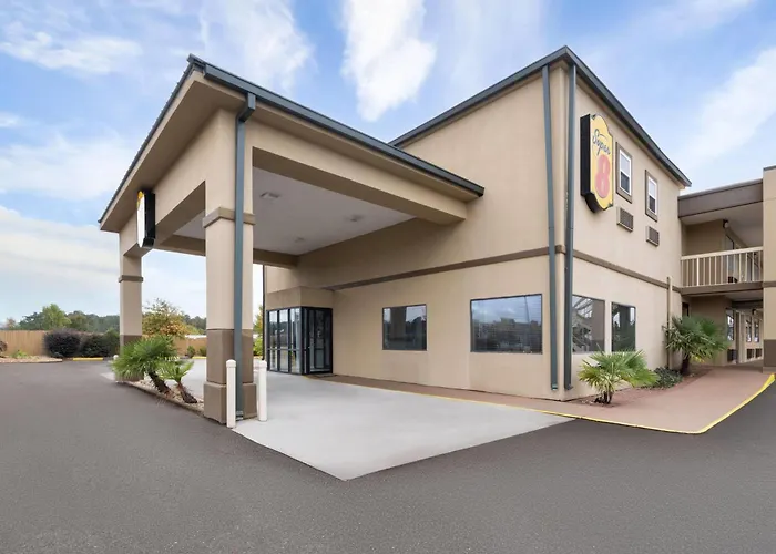 Super 8 By Wyndham Macon West
